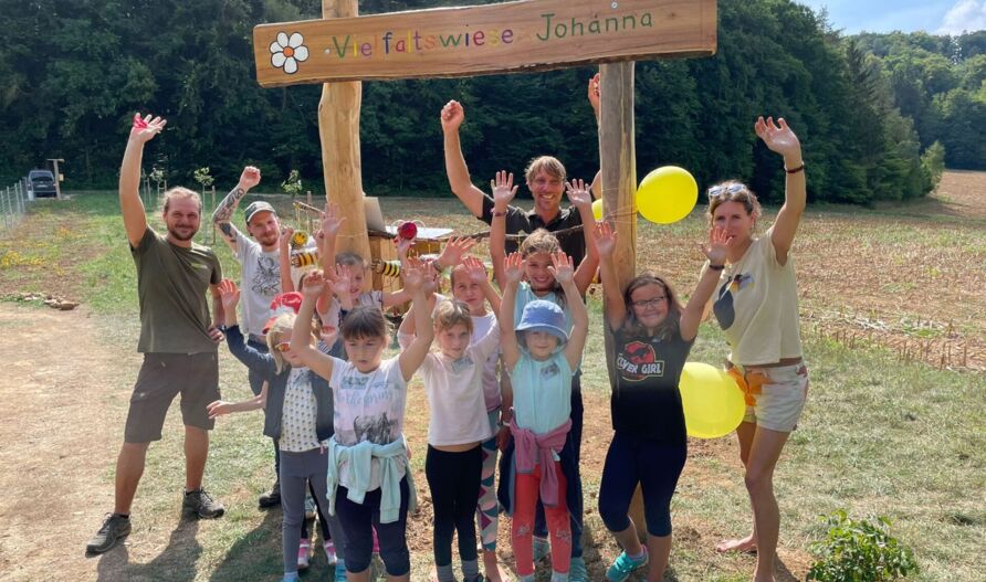 Ehemalige Gewinner*innen beim Deutschland summt!-Pflanzwettbewerb